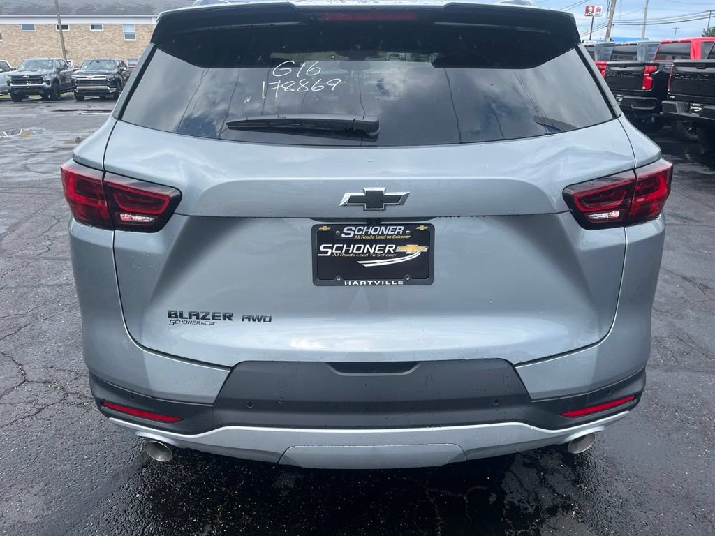 New 2026 Chevrolet Blazer LT w/ Convenience Package AWD/4WD image 4