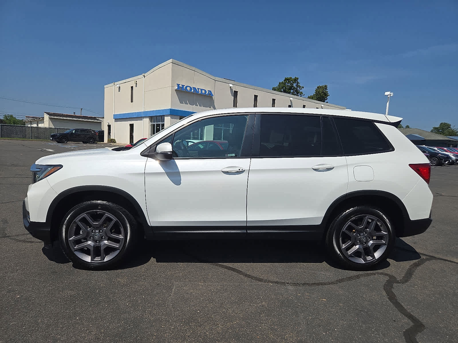 Used 2022 Honda Passport EX-L image 8