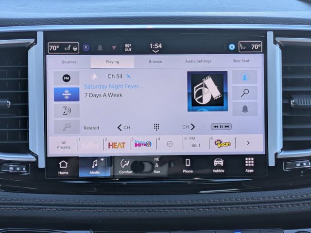 New 2026 Chrysler Pacifica Pinnacle w/ Trailer Tow Group AWD/4WD image 19