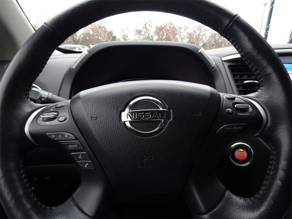 Used 2019 Nissan Pathfinder SL image 21