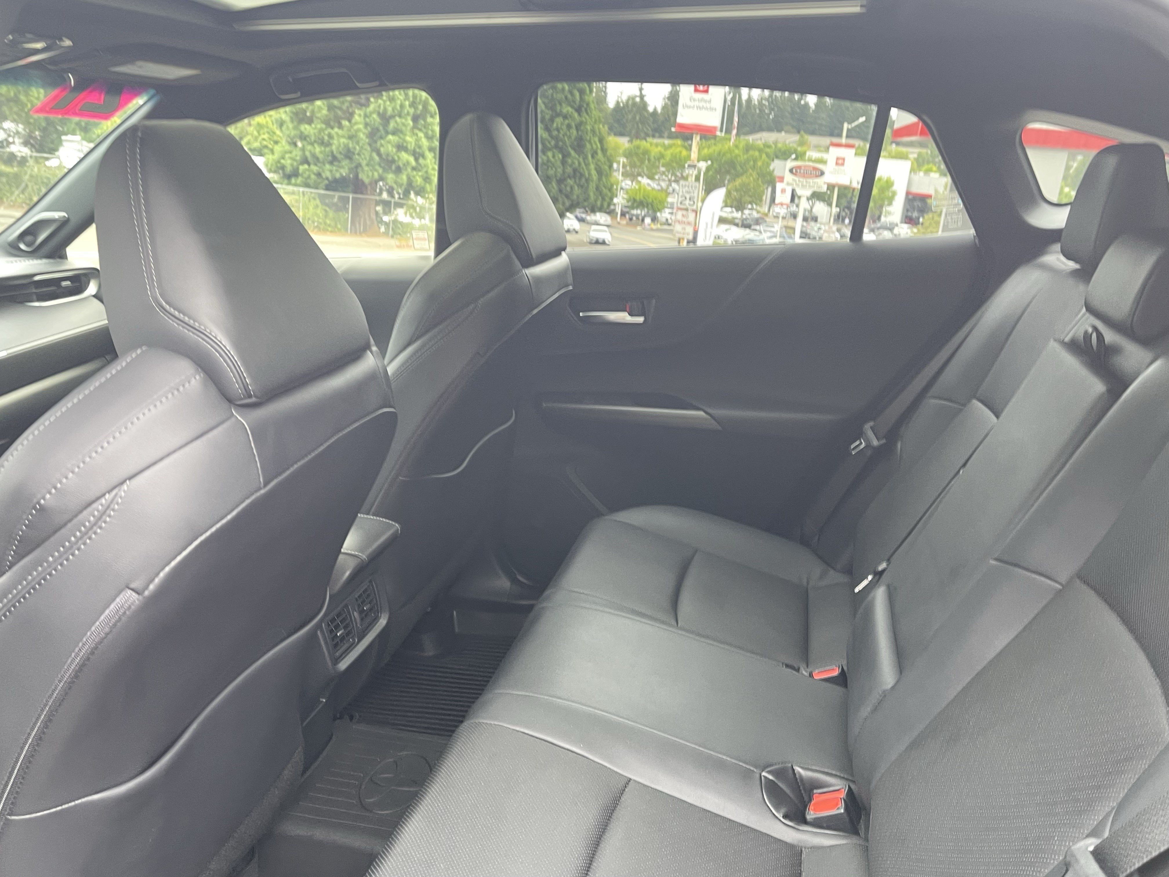 Certified 2021 Toyota Venza Limited w/ Advanced Technology Package AWD/4WD image 13
