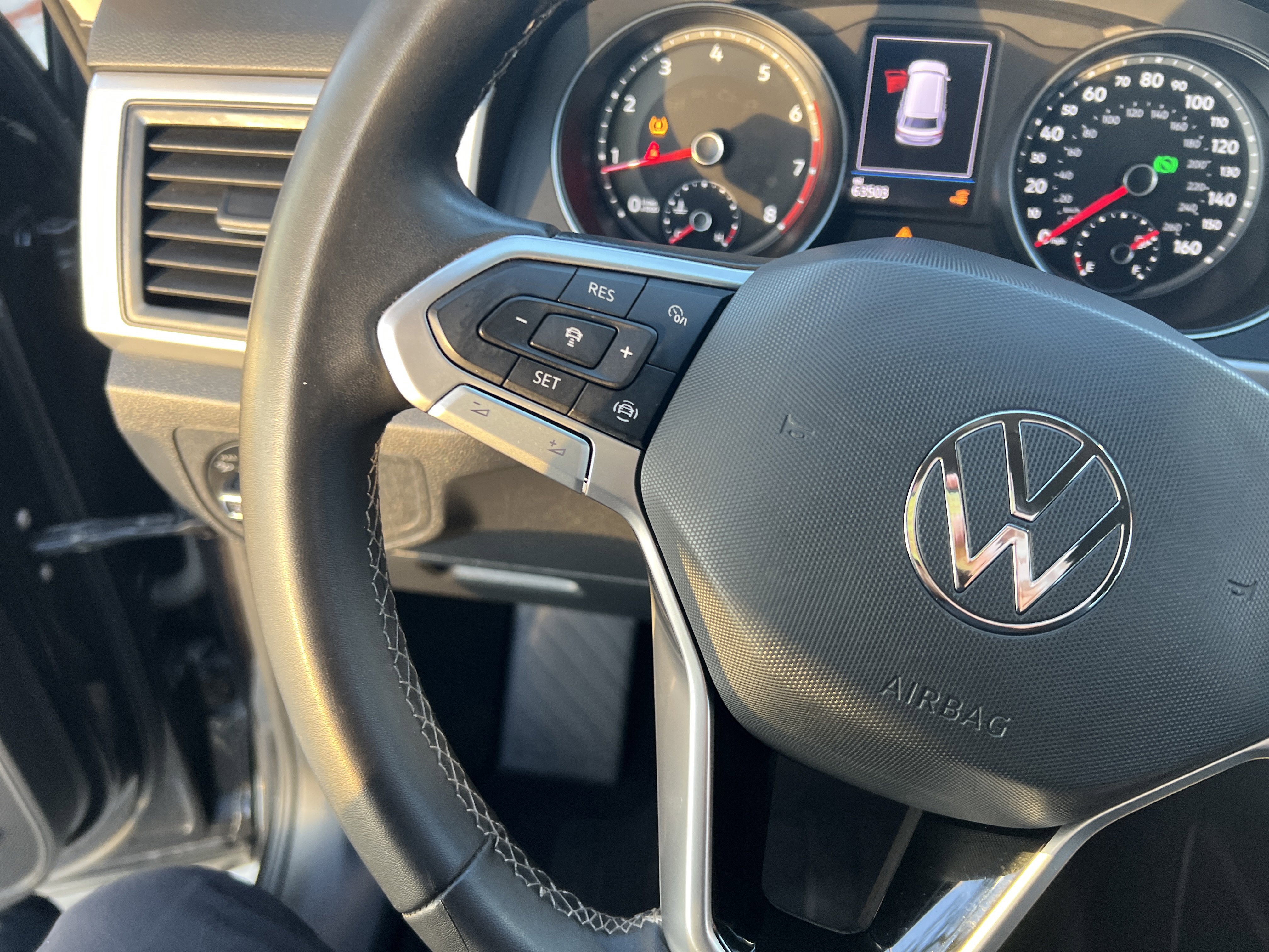 Certified 2021 Volkswagen Atlas SE image 18