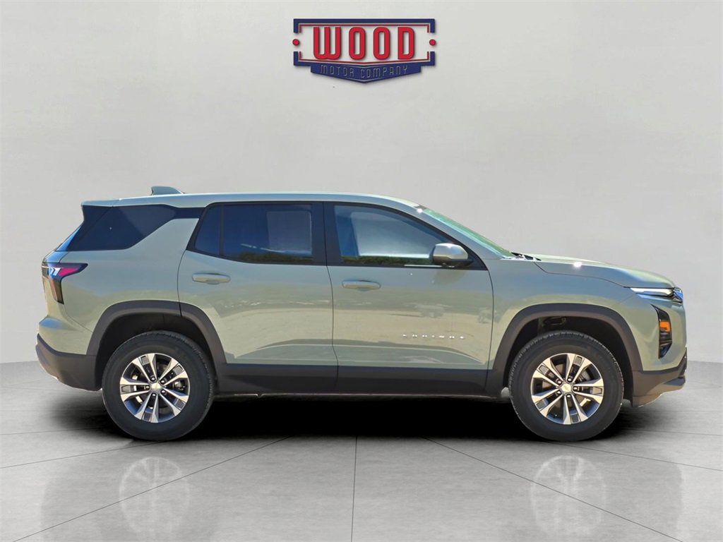 New 2026 Chevrolet Equinox LT w/ Safety and Technology Package image 2