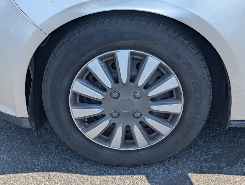Used 2012 Ford Focus S FWD image 13