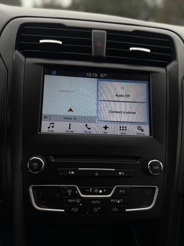 Used 2018 Ford Fusion SE w/ Equipment Group 201A image 15