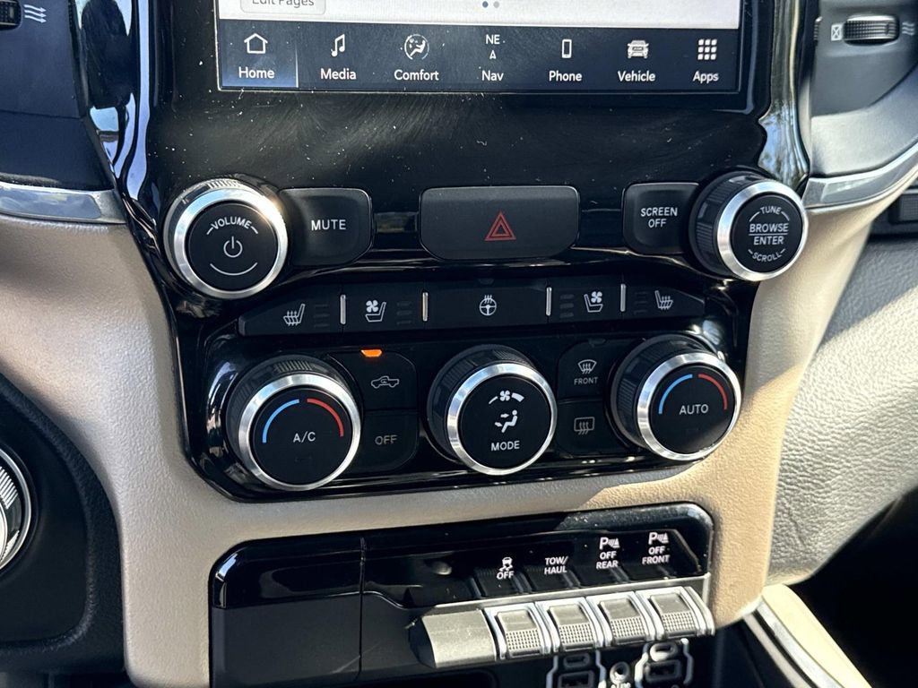 Used 2022 RAM 1500 Laramie image 5