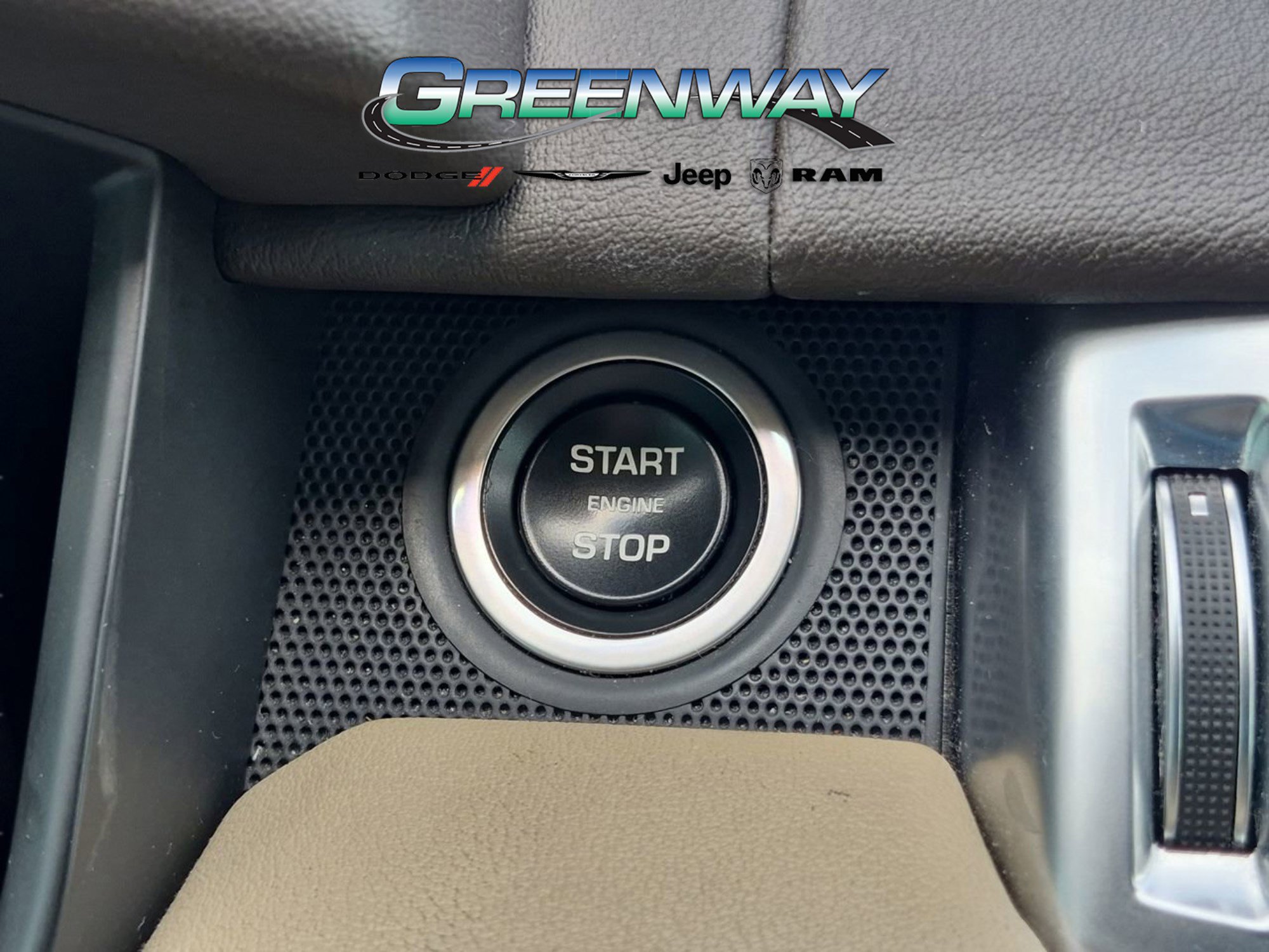 Used 2016 Land Rover Range Rover Sport HSE AWD/4WD image 14