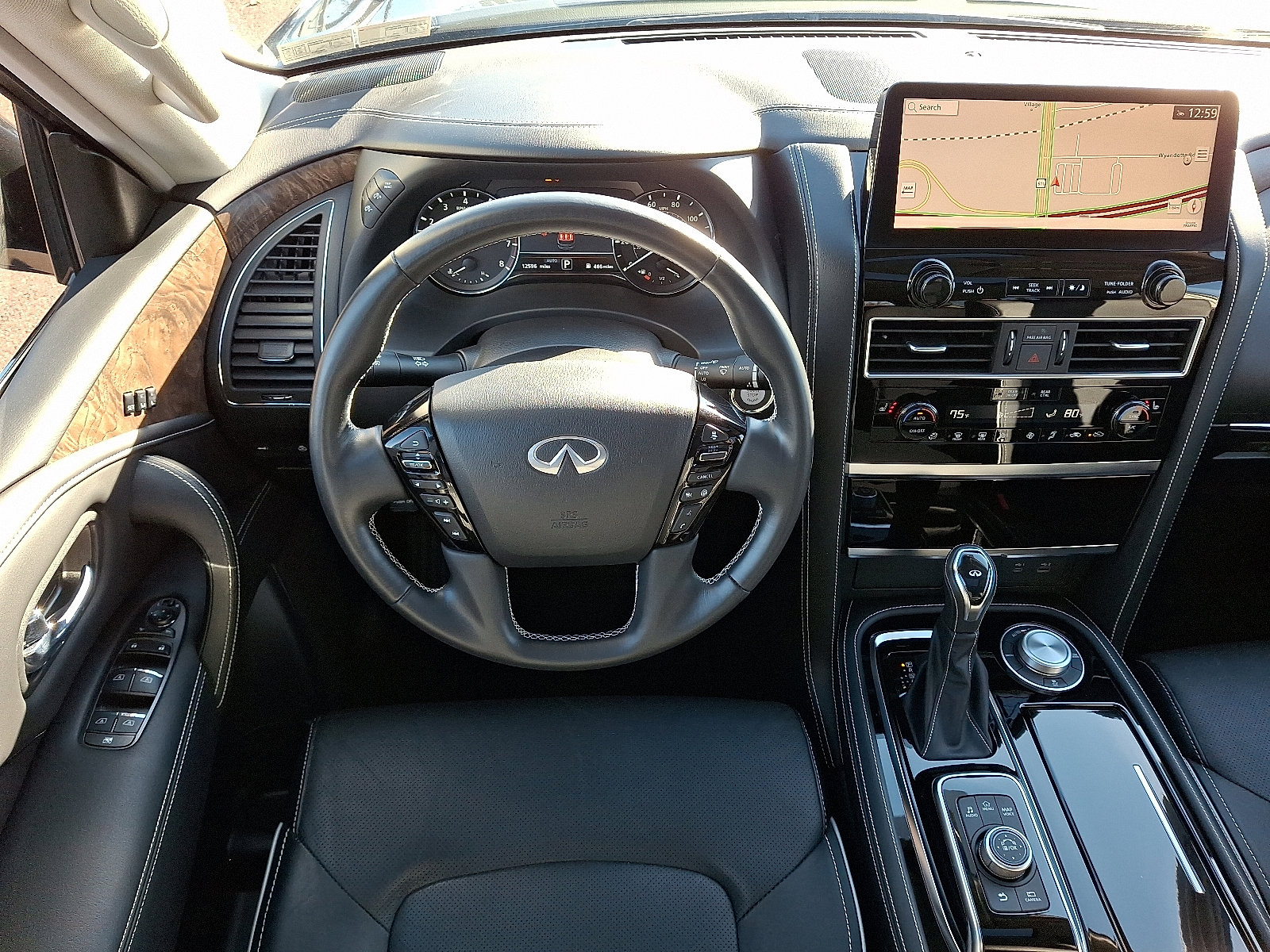 Certified 2024 INFINITI QX80 Premium Select w/ Cargo Package image 12