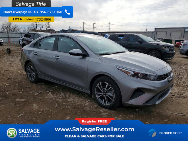 Used 2023 Kia Forte LXS w/ LXS Technology Package FWD image 5