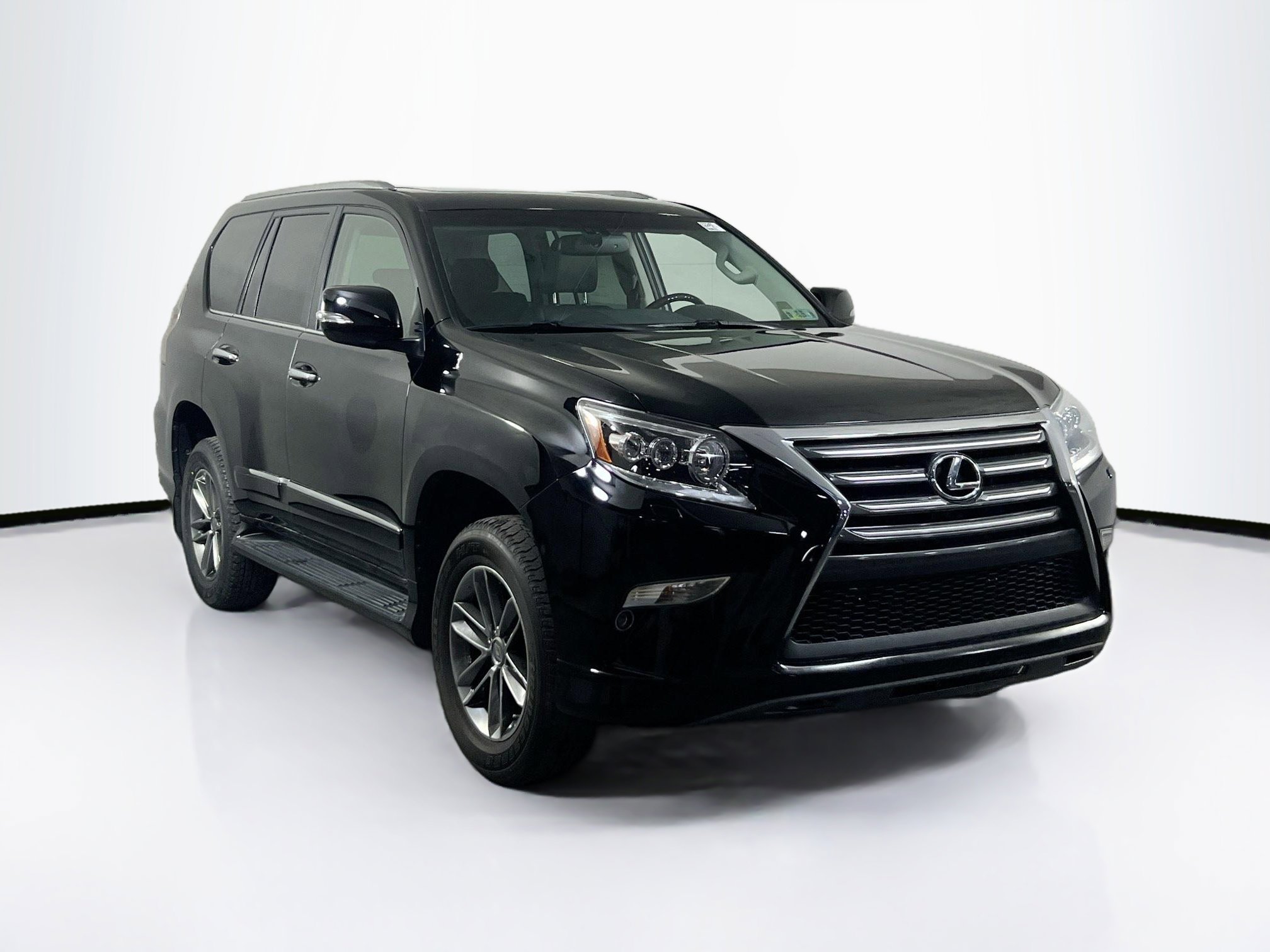 Used 2019 Lexus GX 460 Premium image 3