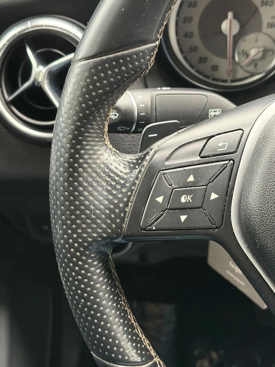 Used 2014 Mercedes-Benz CLA 250 w/ Sport Package image 26