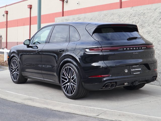 New 2025 Porsche Cayenne Turbo image 4