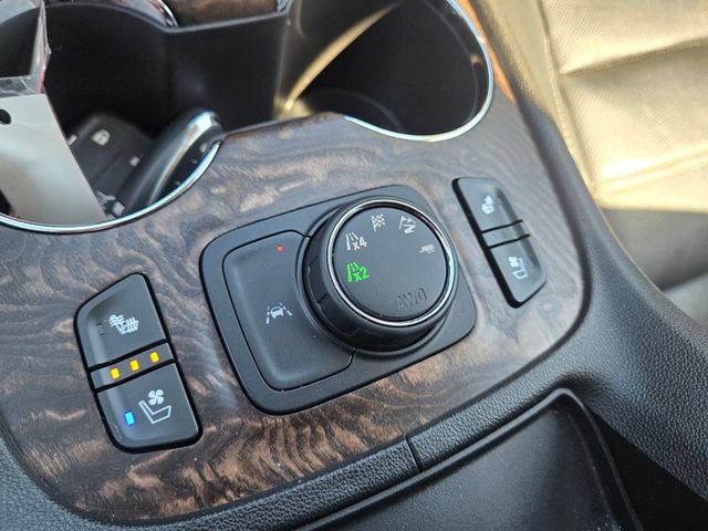 Certified 2020 GMC Acadia Denali w/ Denali Ultimate Package AWD/4WD image 19