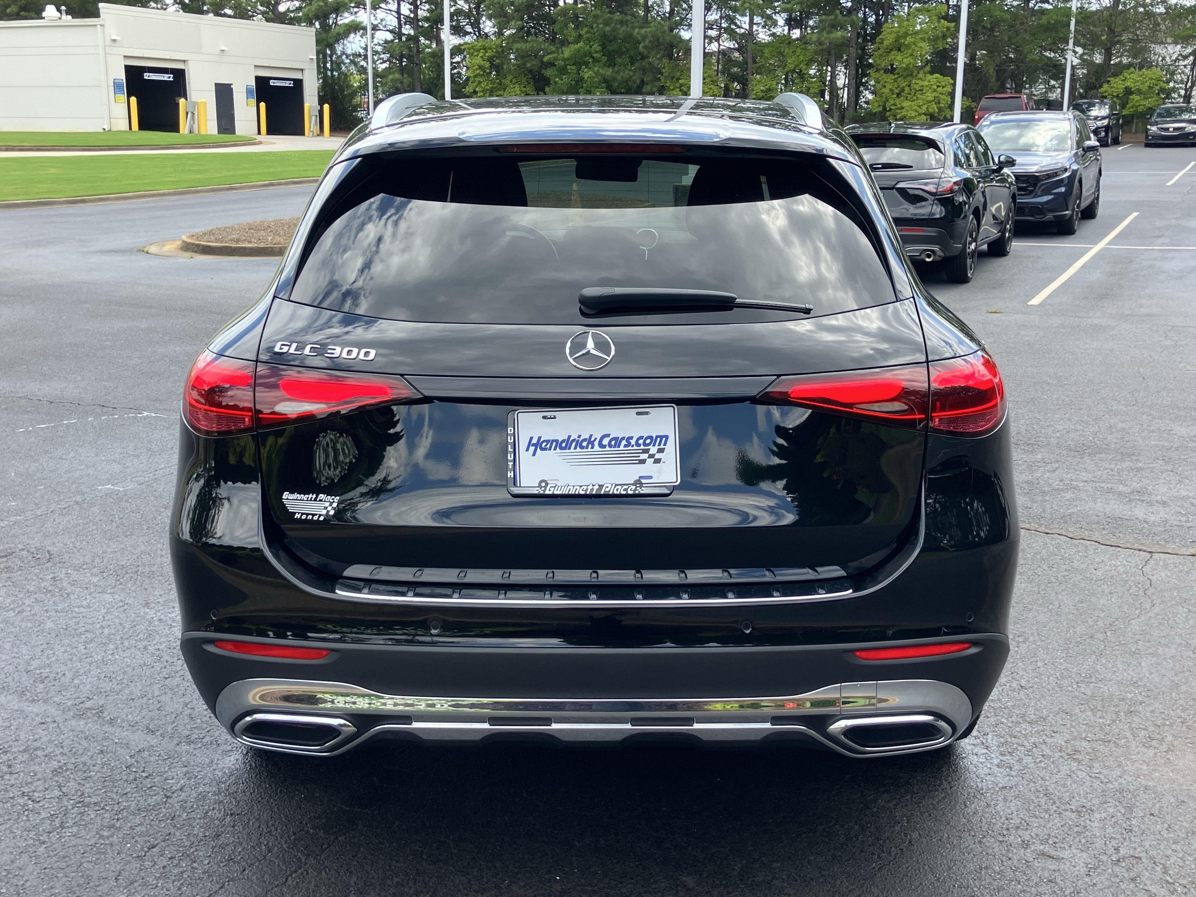 Used 2024 Mercedes-Benz GLC 300 image 9