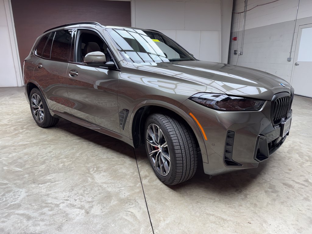 Certified 2026 BMW X5 xDrive40i w/ Executive Package AWD/4WD image 7