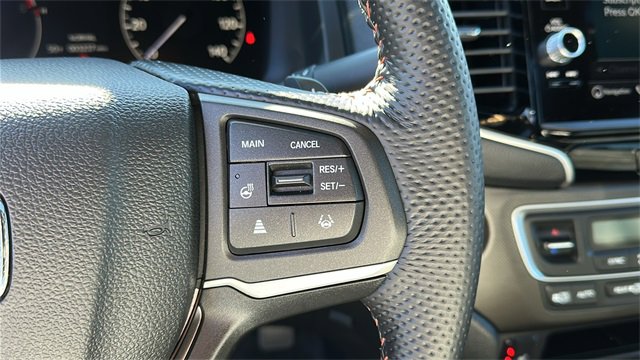 Used 2025 Honda Ridgeline TrailSport image 15