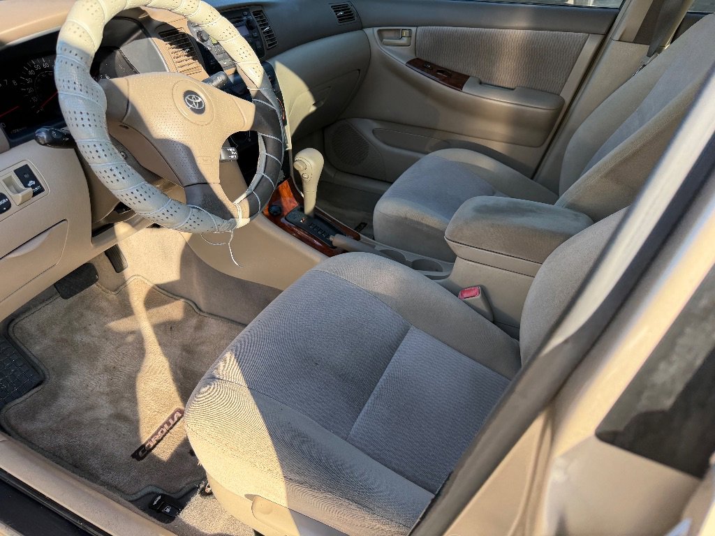 Used 2006 Toyota Corolla LE image 9