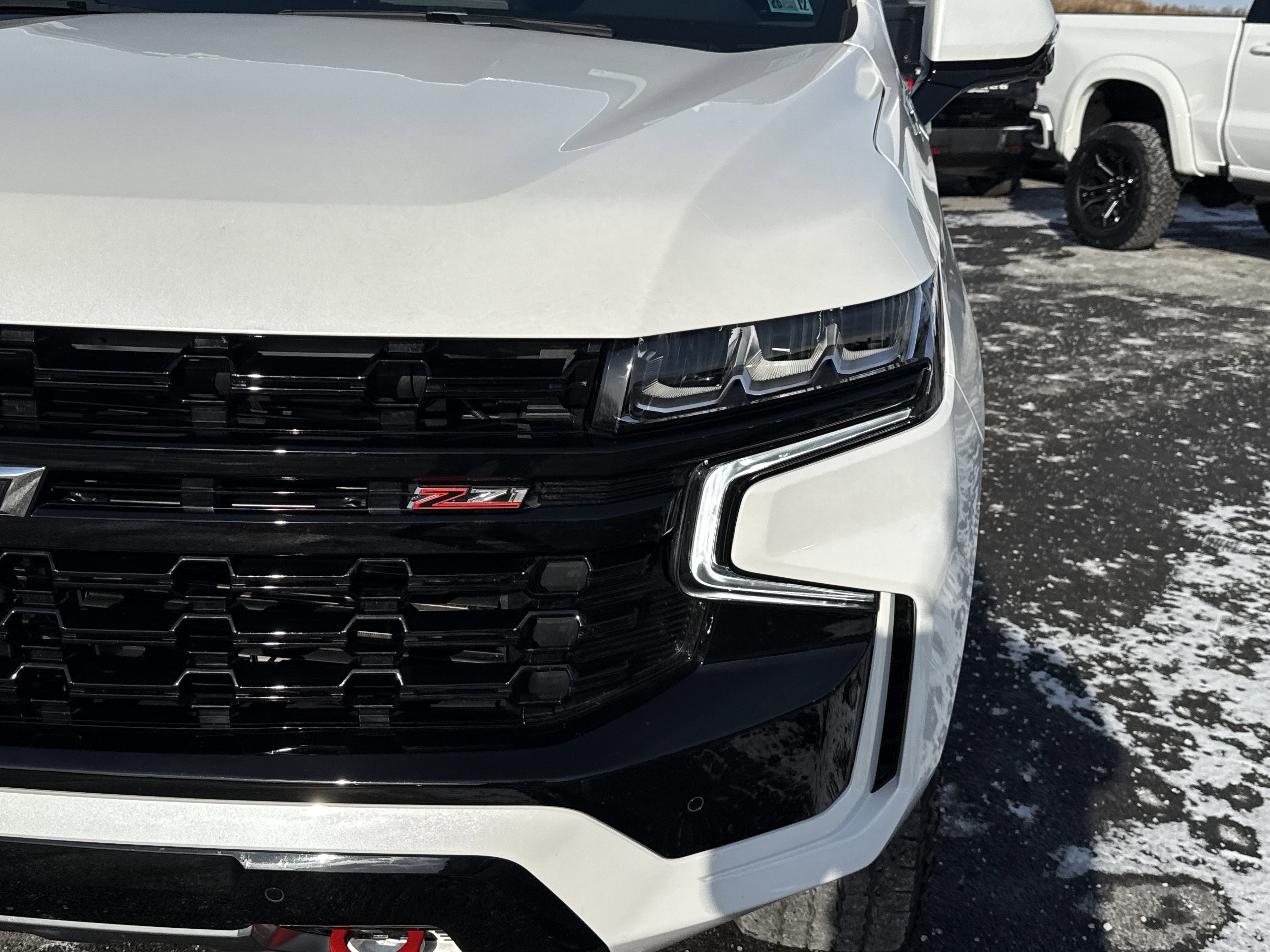 Used 2024 Chevrolet Tahoe Z71 w/ Z71 Off-Road Package image 9