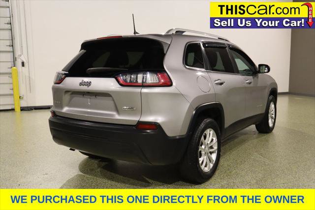 Used 2019 Jeep Cherokee Latitude w/ Cold Weather Group AWD/4WD image 8