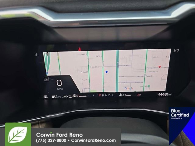 Used 2023 GMC Canyon Denali image 9