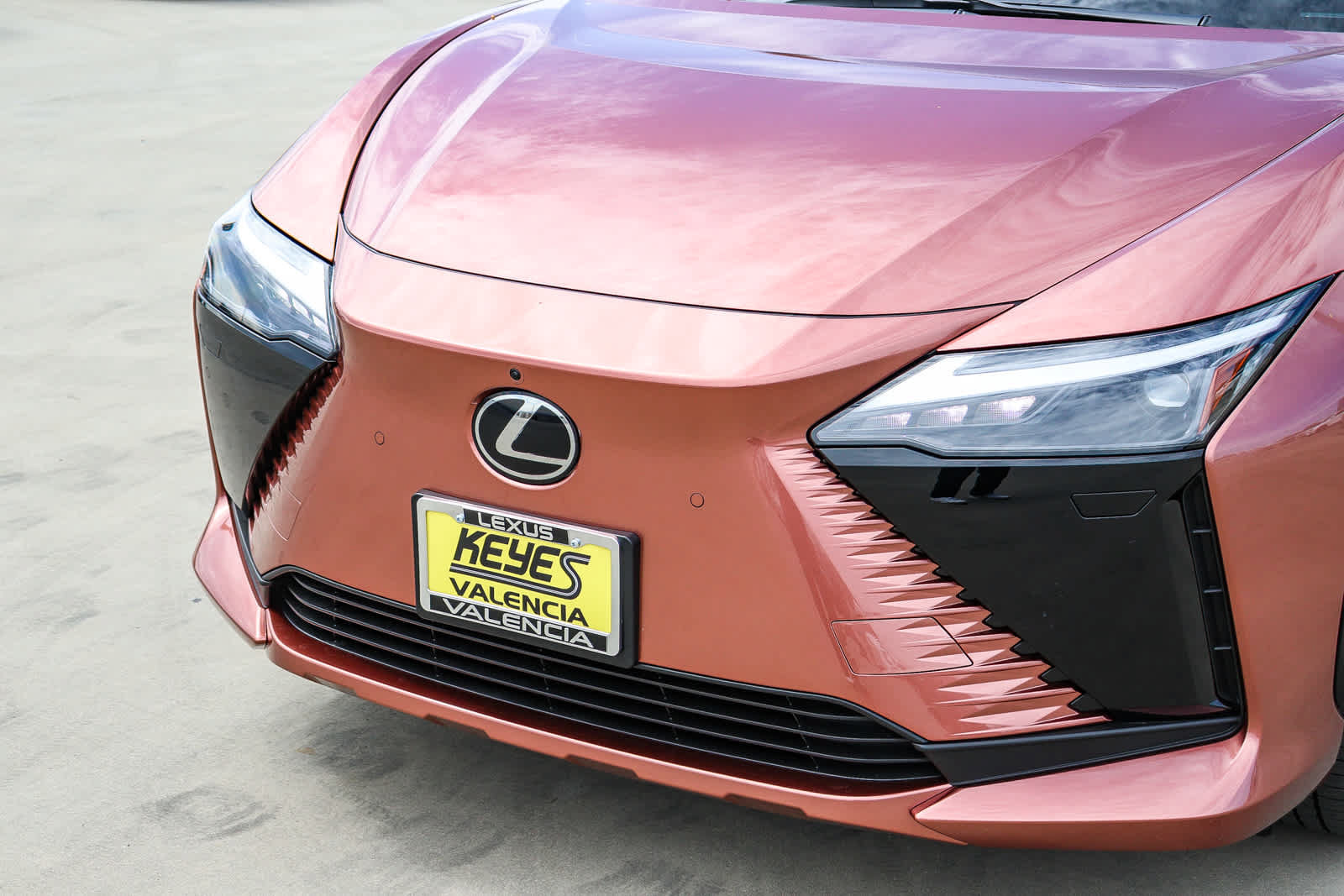 New 2026 Lexus RZ 450e AWD image 8