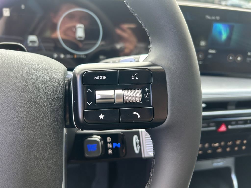 New 2026 Hyundai Ioniq 9 SEL image 18