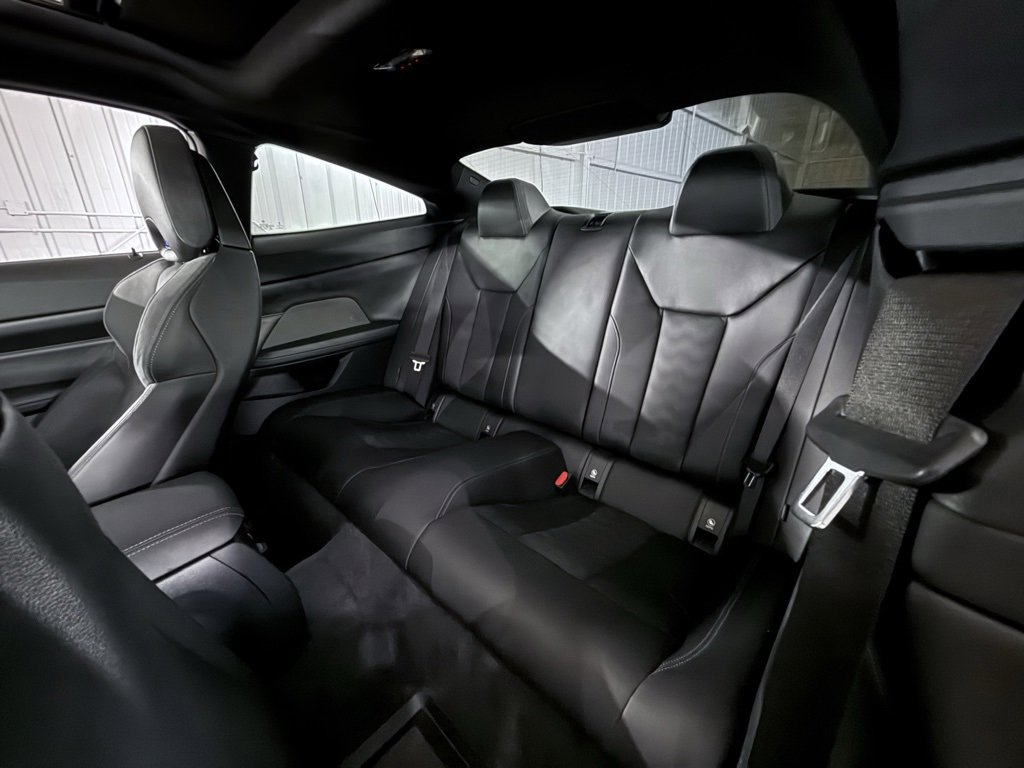 Used 2022 BMW M4 Coupe w/ Executive Package image 23