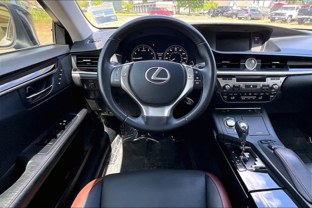 Used 2015 Lexus ES 350 FWD image 7