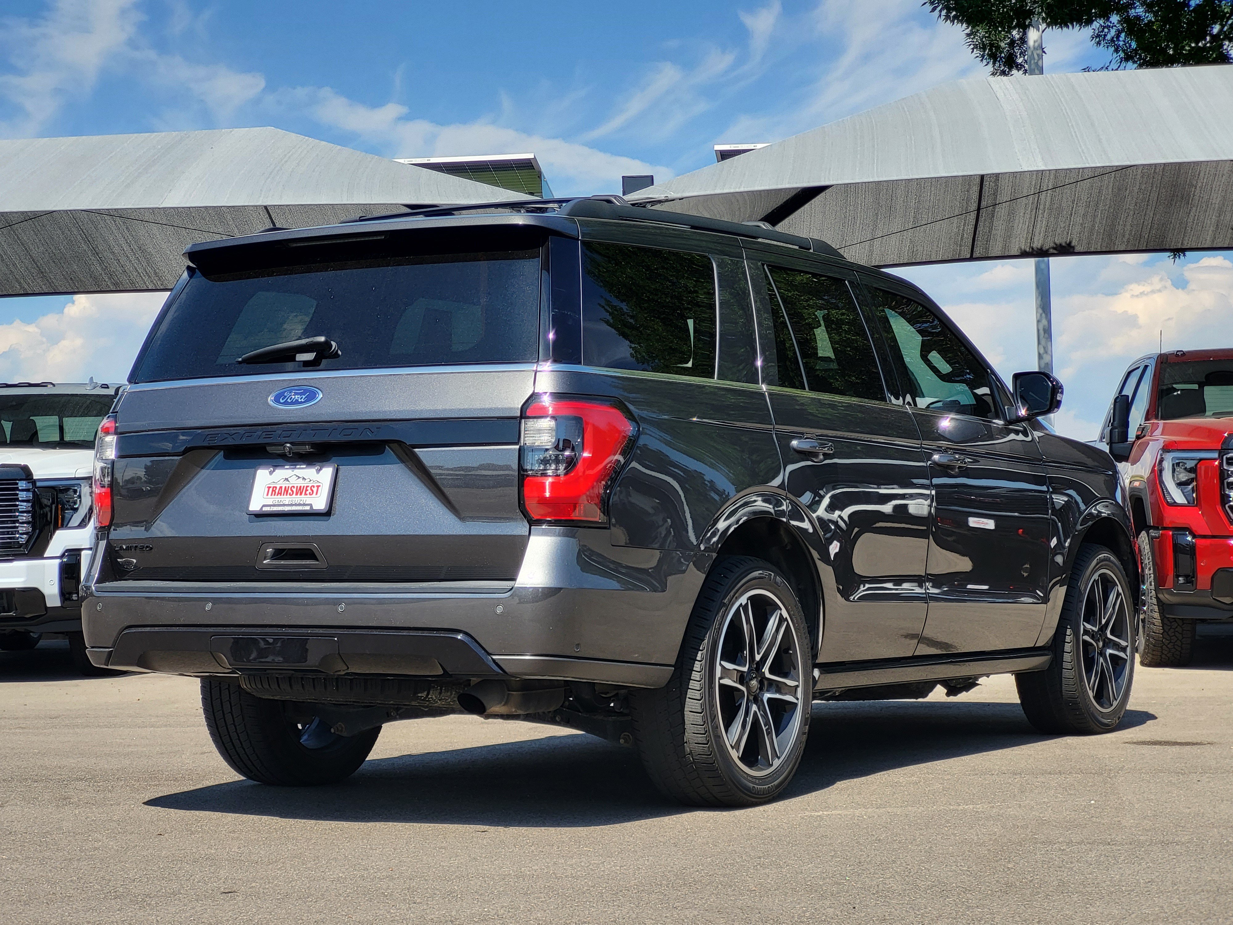 Used 2020 Ford Expedition Limited w/ Equipment Group 303A AWD/4WD image 7