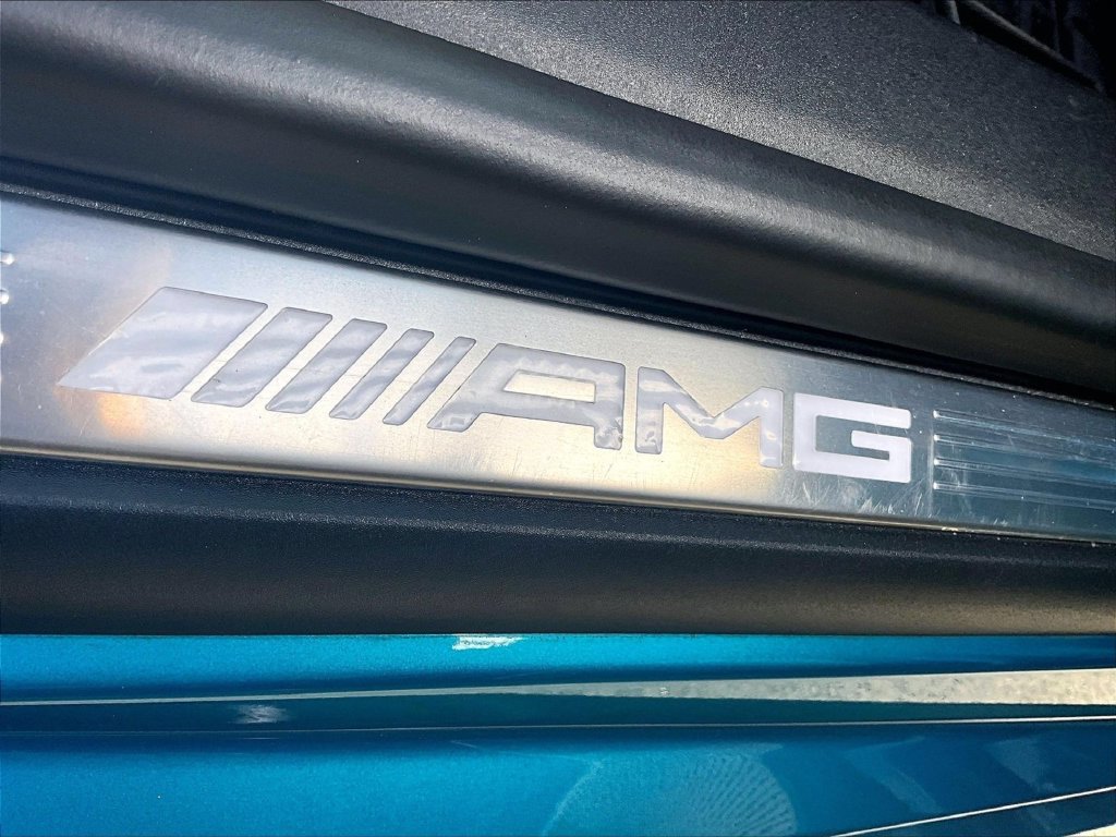 Used 2022 Mercedes-Benz SL 63 AMG 4MATIC image 34