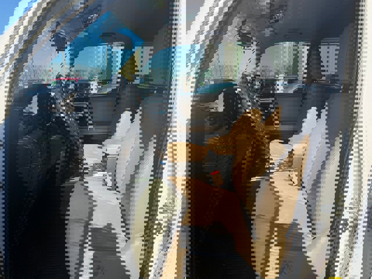 Used 2018 Toyota 4Runner SR5 Premium image 7