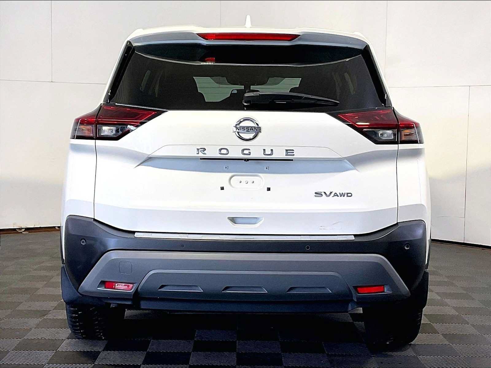 Used 2021 Nissan Rogue SV AWD/4WD image 6
