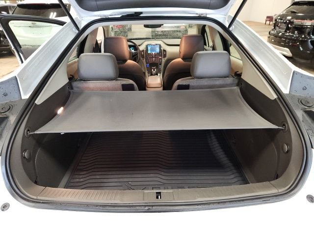 Used 2015 Chevrolet Volt Premium w/ Premium Trim Package FWD image 28