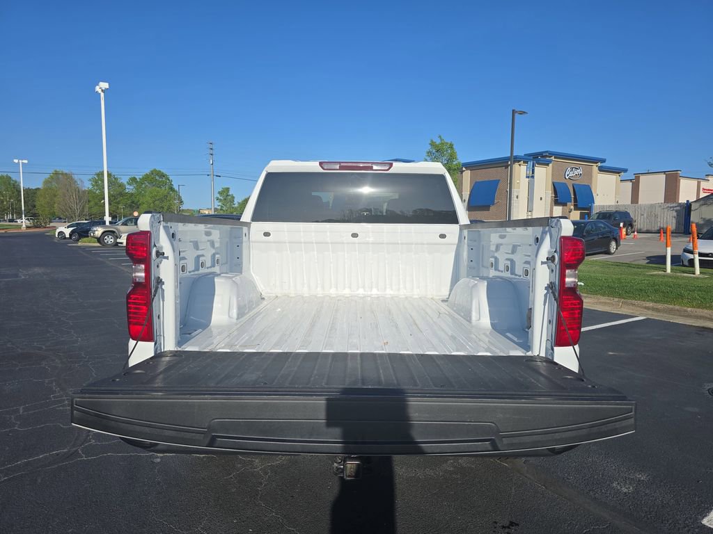Used 2024 Chevrolet Silverado 1500 LT image 12