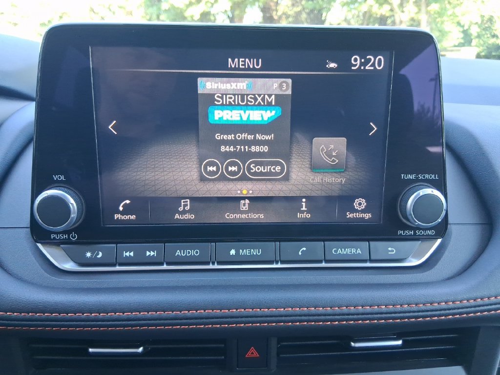 Used 2025 Nissan Rogue SV AWD/4WD image 19