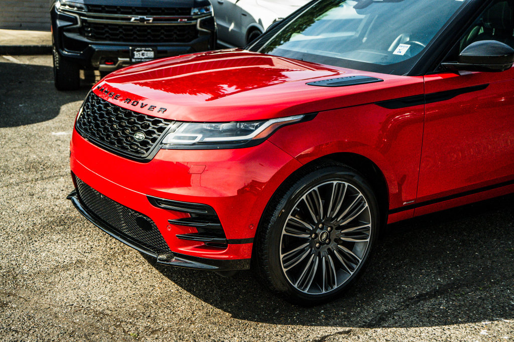 Used 2021 Land Rover Range Rover Velar R-Dynamic S AWD/4WD image 20