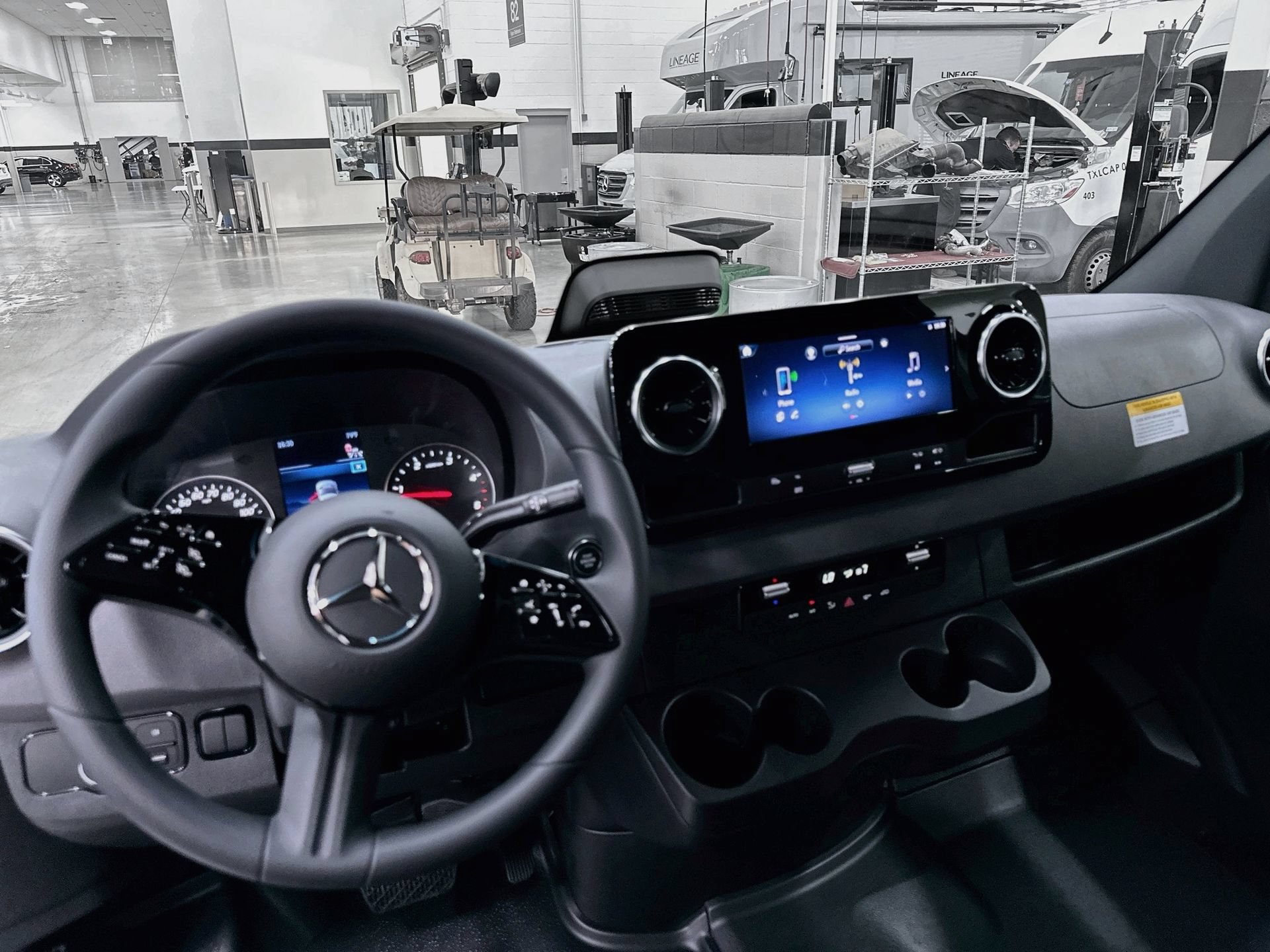 New 2026 Mercedes-Benz Sprinter 2500 image 23
