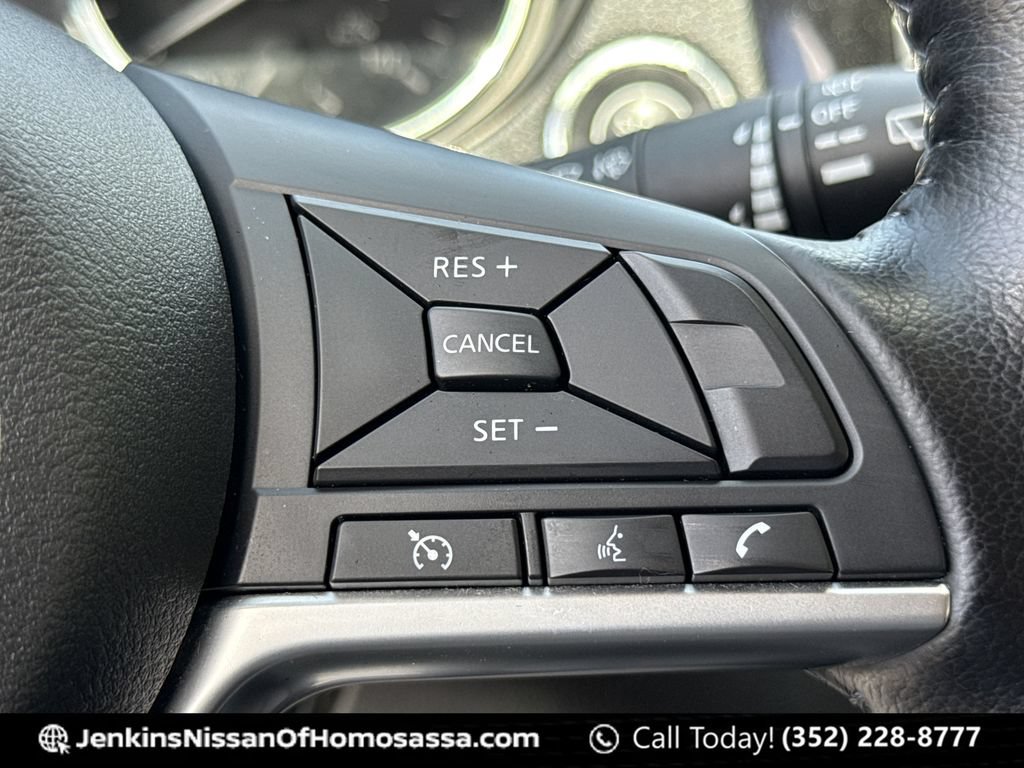 Certified 2022 Nissan Rogue Sport SV FWD image 41