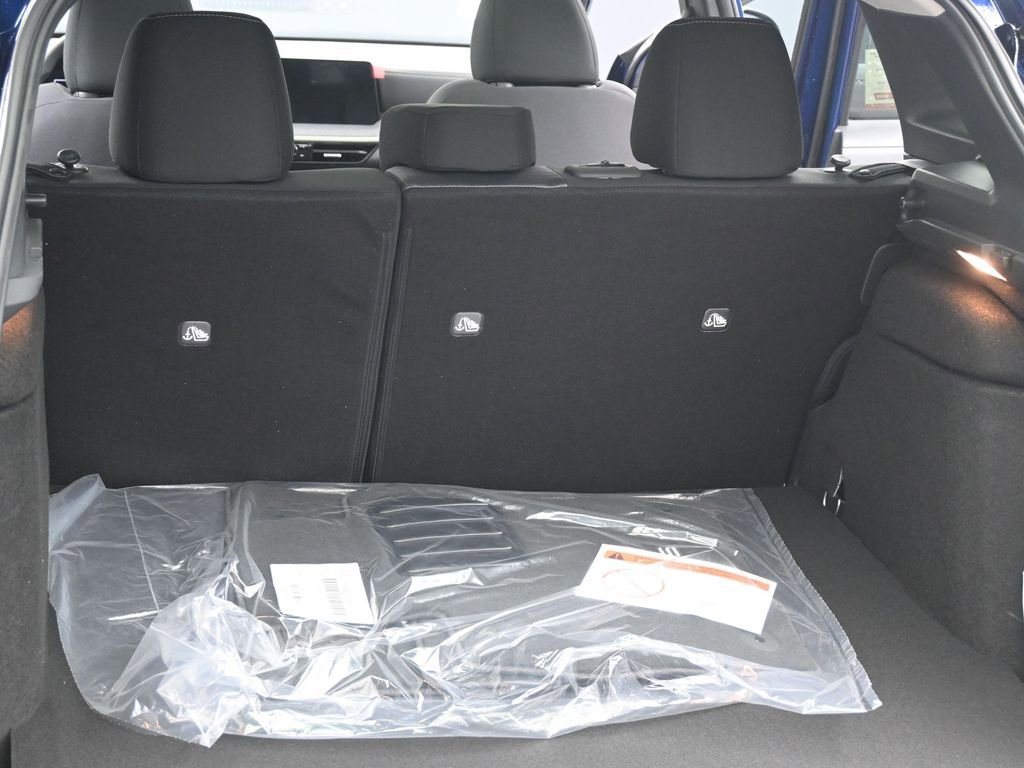 New 2026 Nissan Kicks SV w/ SV Premium Package AWD/4WD image 19