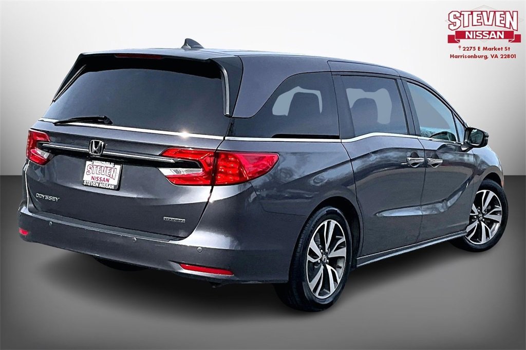 Used 2023 Honda Odyssey Touring image 6
