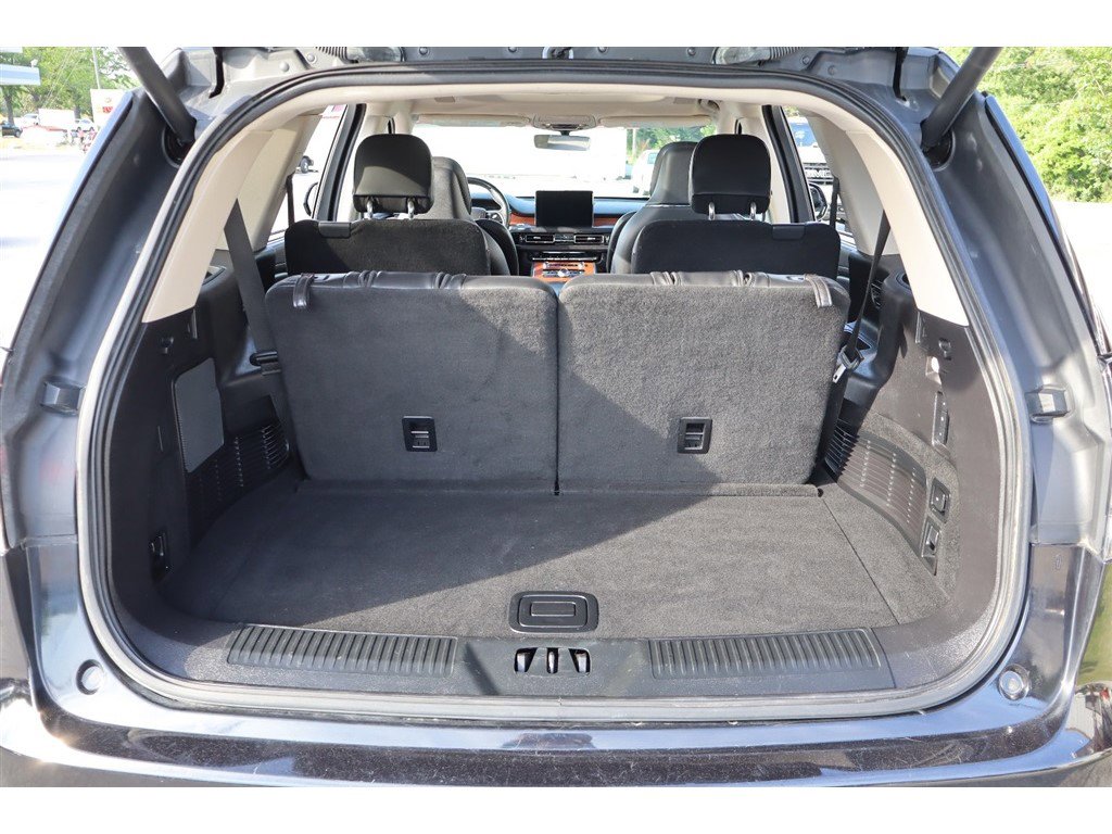 Used 2020 Lincoln Aviator Reserve w/ Equipment Group 202A AWD/4WD image 43