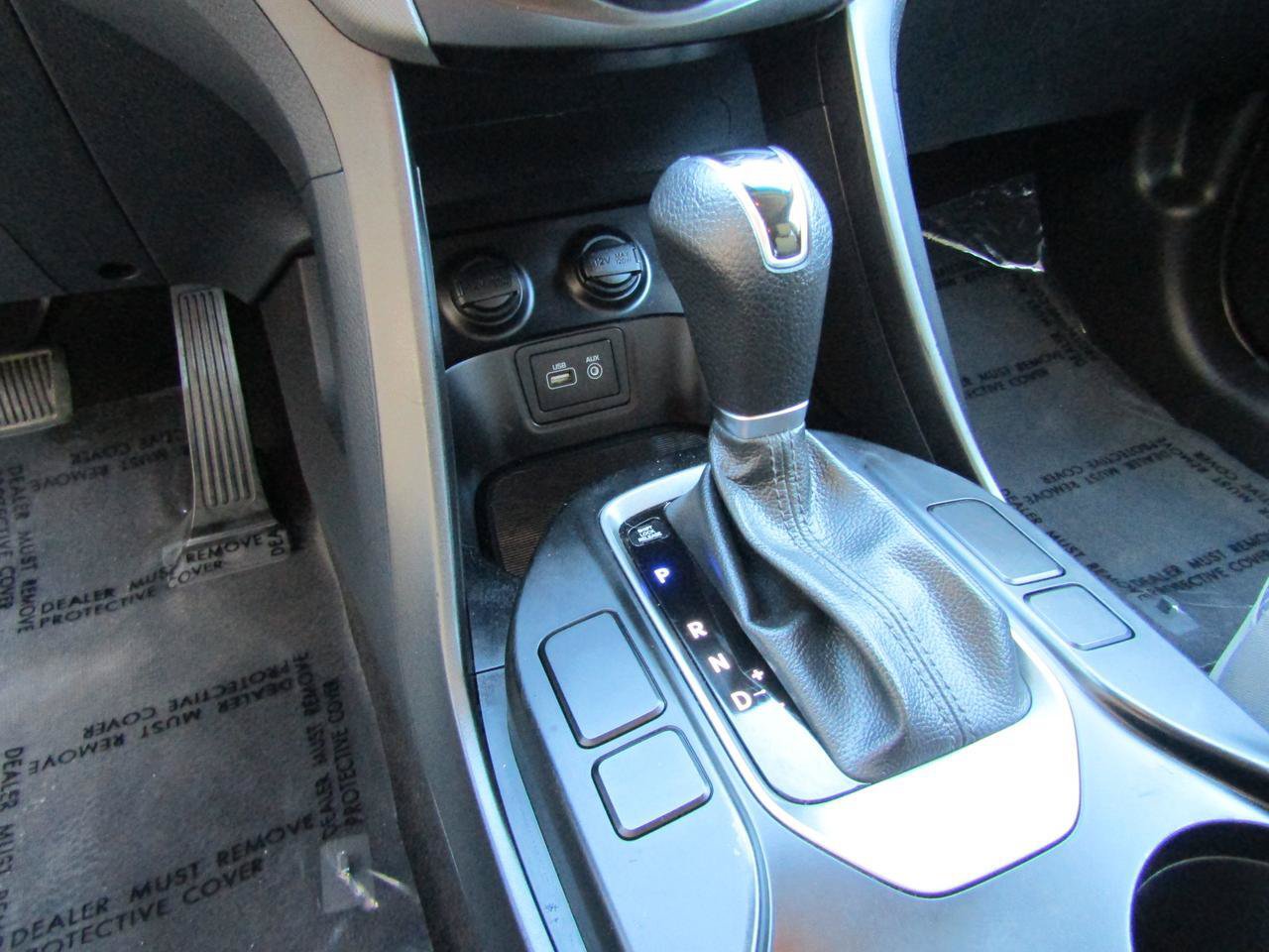 Used 2018 Hyundai Santa Fe Sport FWD image 19