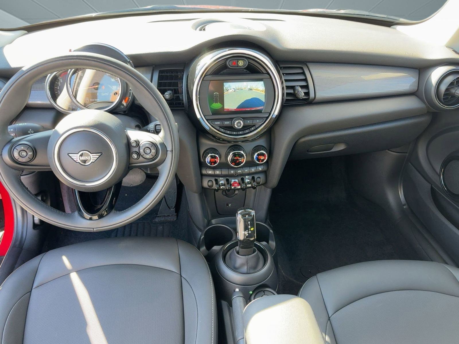 Used 2020 MINI Cooper 2-Door Hardtop w/ Storage Package image 14