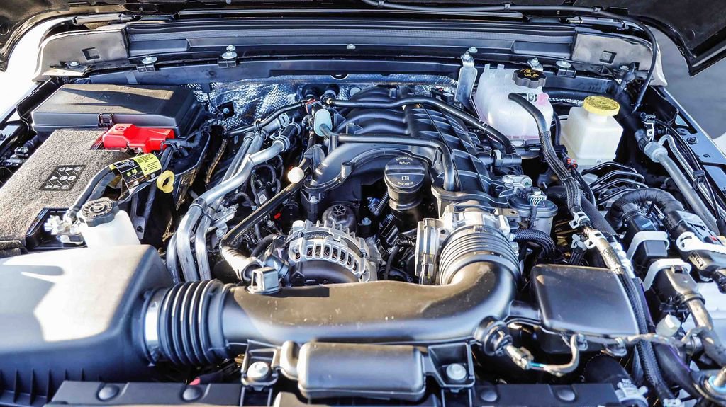 New 2026 Jeep Gladiator Rubicon w/ Steel Bumper Group image 32