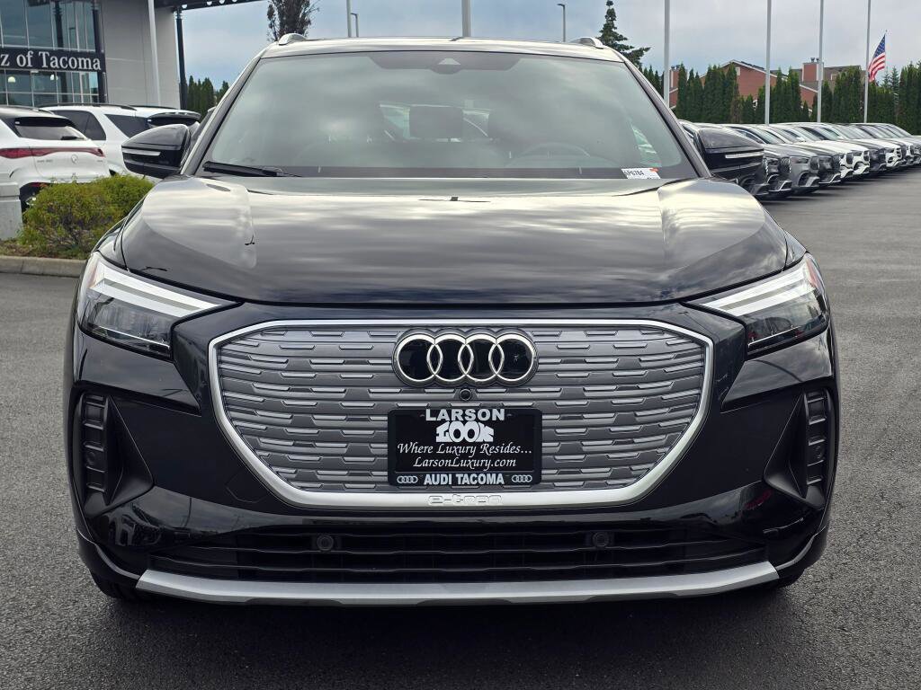 Used 2023 Audi Q4 e-tron Premium Plus w/ Premium Plus RWD image 8