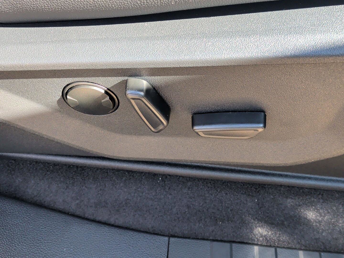 New 2026 Ford F150 Lariat w/ Equipment Group 501A Mid image 29