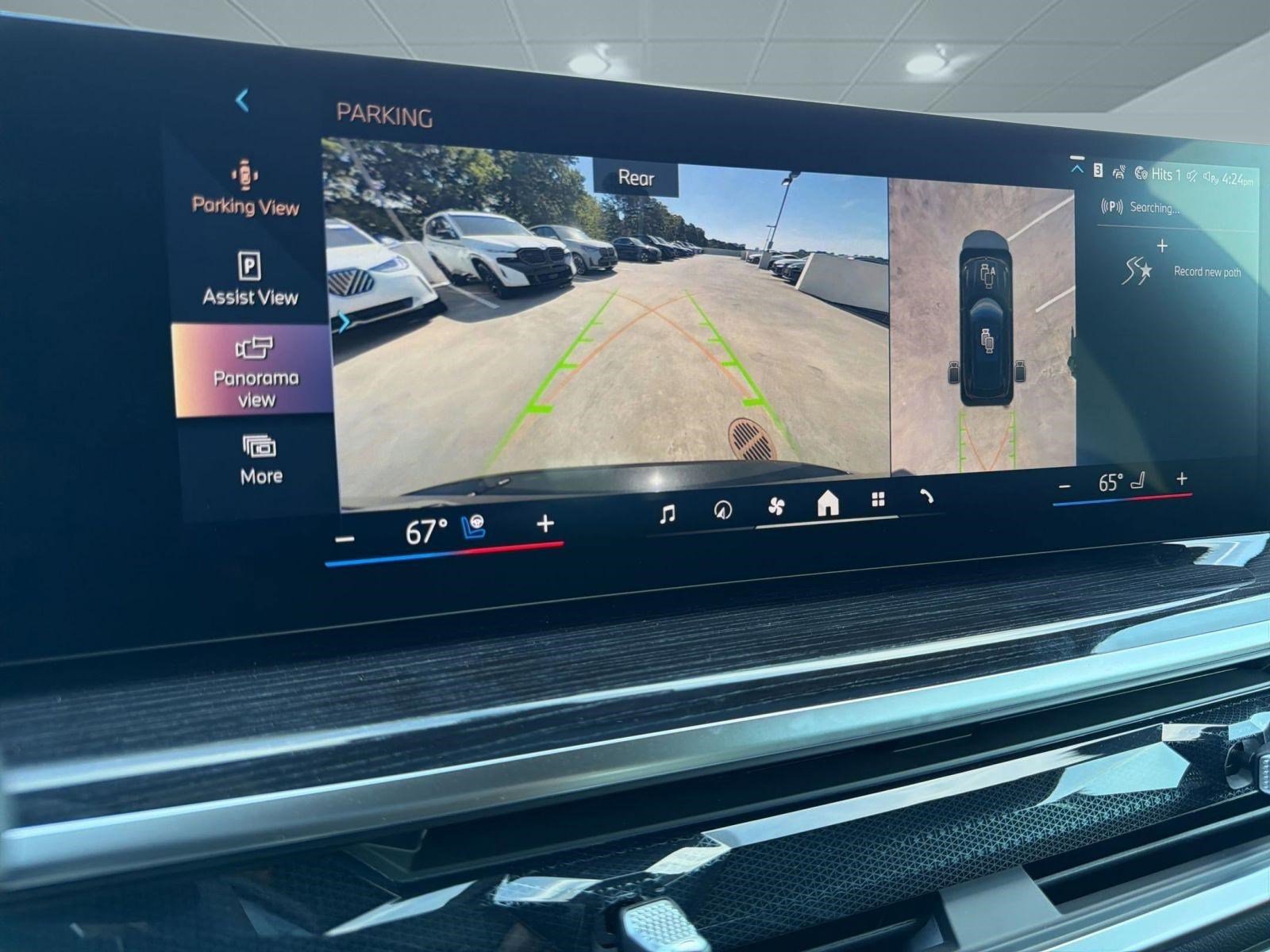 New 2026 BMW X5 xDrive40i w/ M Sport Package AWD/4WD image 24