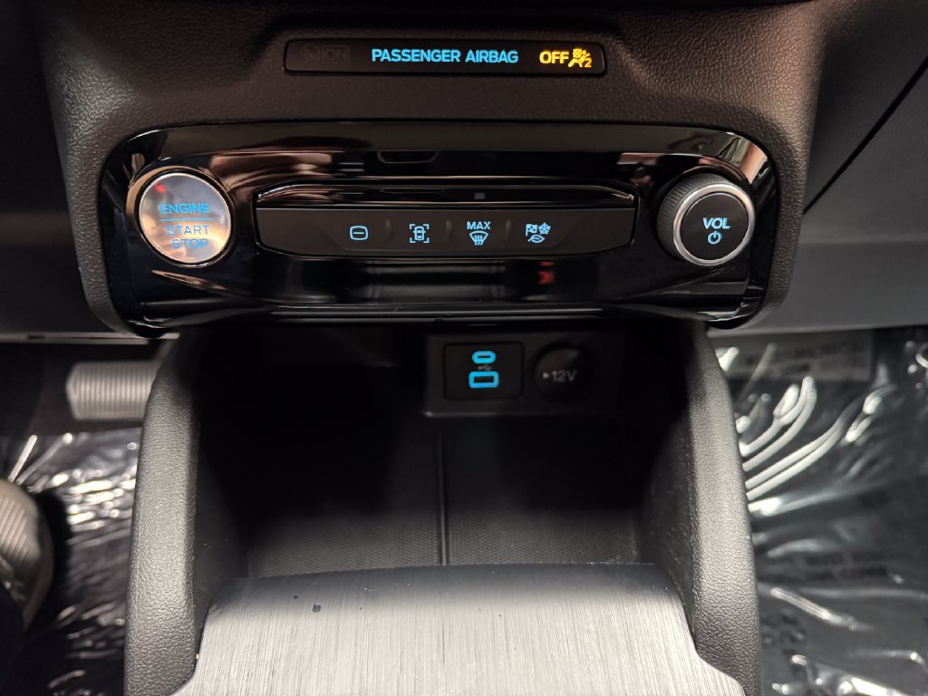 Certified 2023 Ford Escape SE FWD image 21