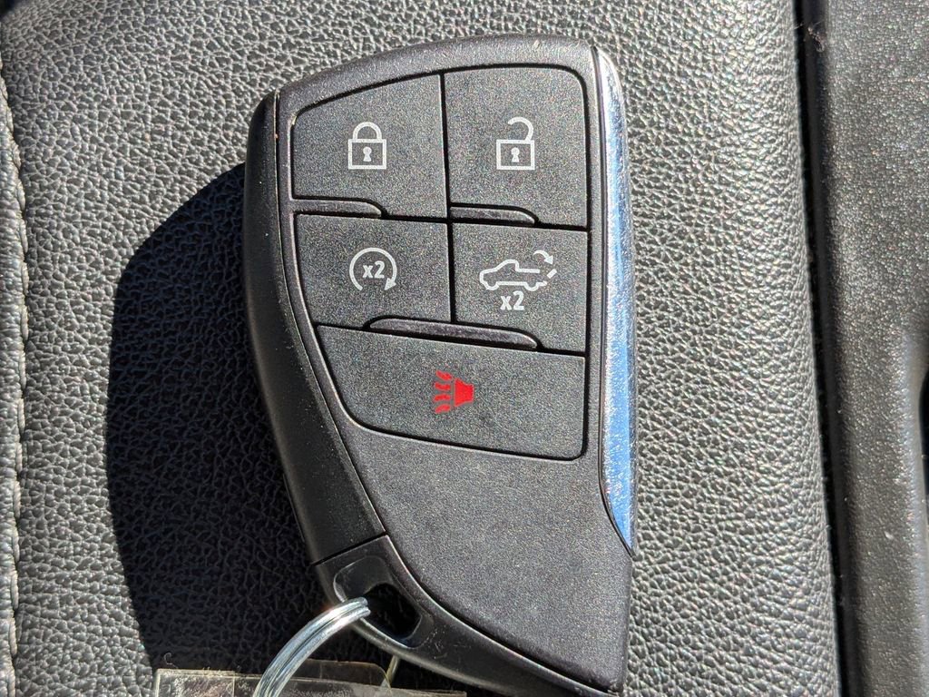 Used 2025 Chevrolet Silverado 1500 LT image 31