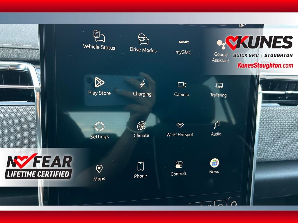 New 2026 GMC Sierra EV Elevation image 29